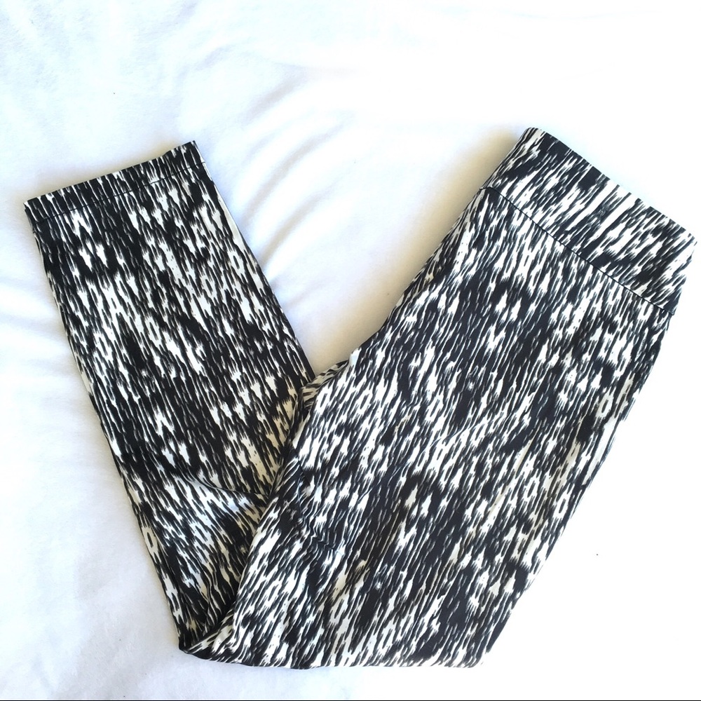 Miraclebody Printed Pattern Waistband Leggings 8